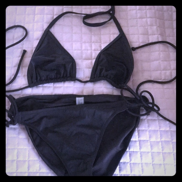 VS string bikini - Picture 1 of 3